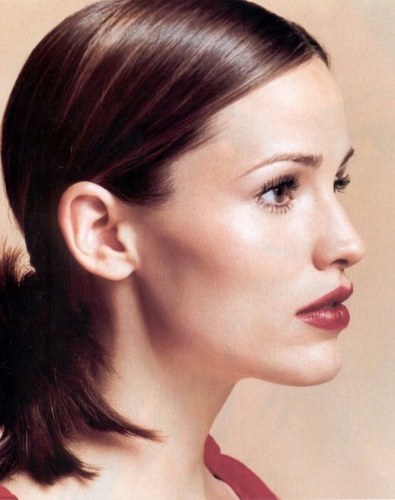 JENNIFER   GARNER